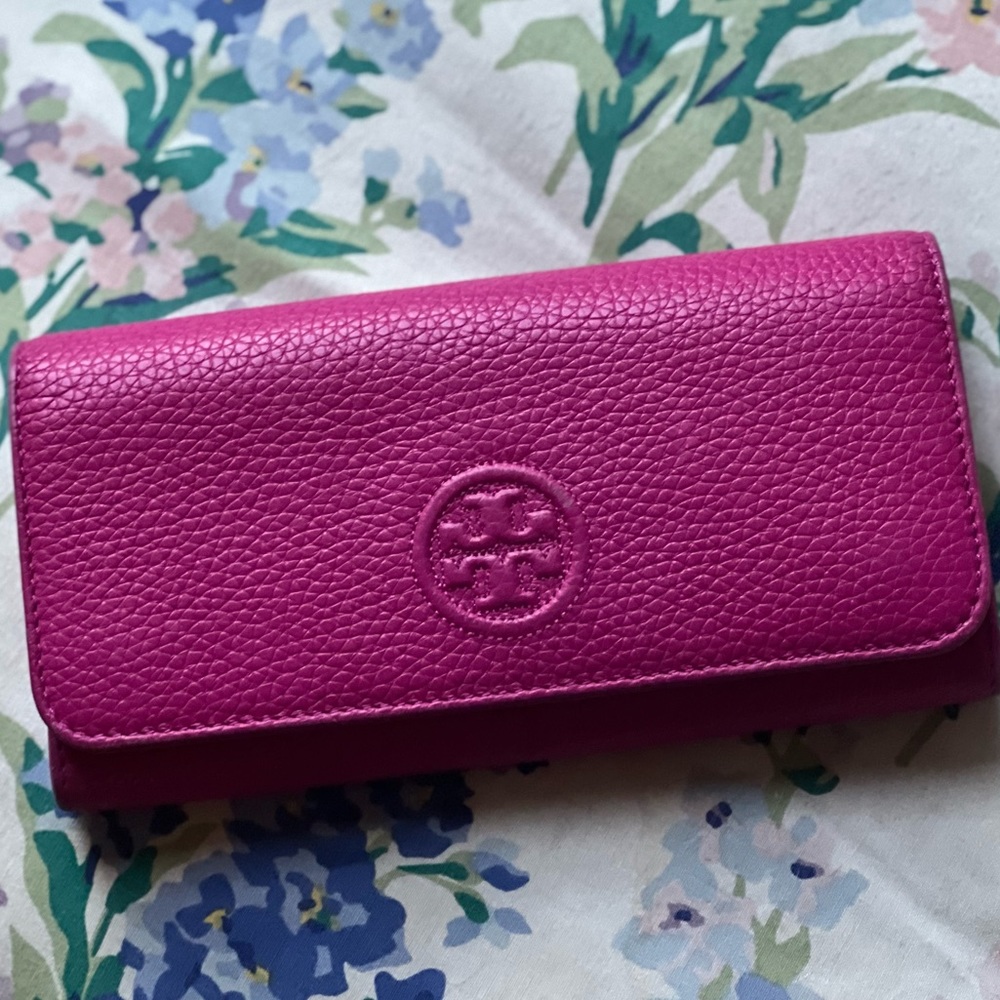 Tory Burch Pink Wallet